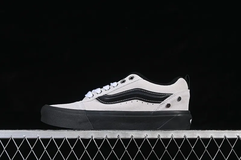 All categories Vans Vans series Vans Low Vans low-top Vans Sku-Skool Vans official low-top casual sneakers VN009QCBDAK